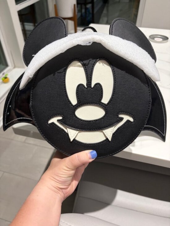 NWT Loungefly Disney Mickey Mouse Mickey Bat Halloween Convertible Mini Backpack main image 5